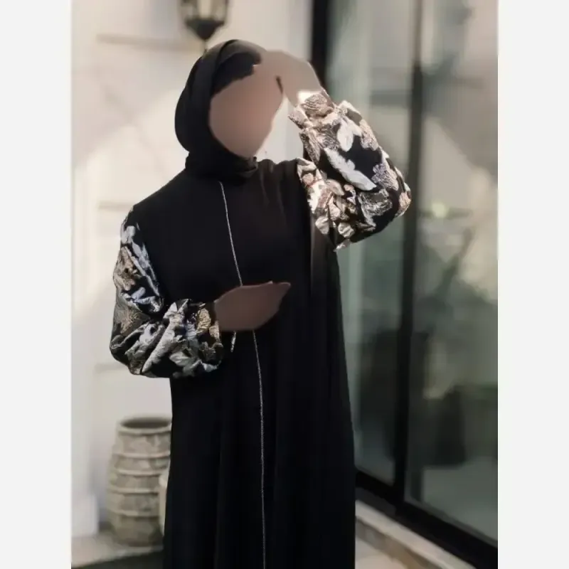 مانتو عبایی مشکی طرح مهلا جنس کرپ الیزه نخ توییست آستین آستر دار سایز بزرگ