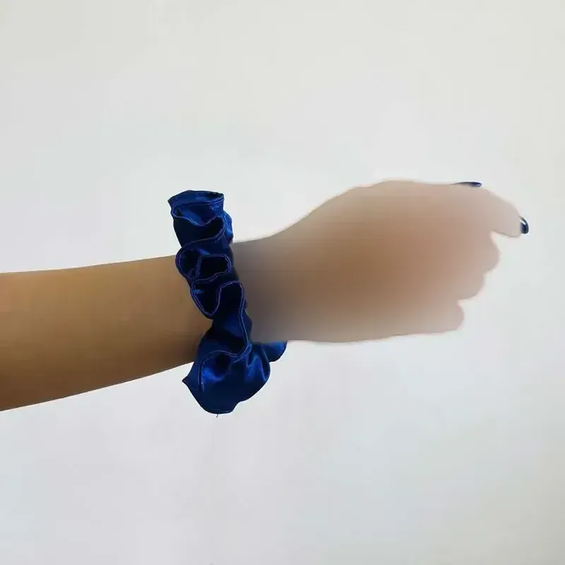 کش موی زنانه اسکرانچی ساتن