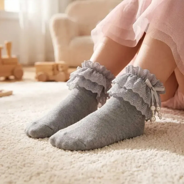 جوراب دخترانه گلدار پنبه ای