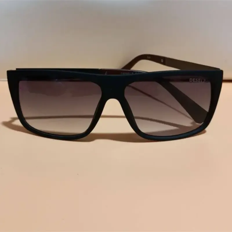 عینک آفتابی مردانه دیزل DESELZ آیتم 2309 استاندارد UV400 مناسب صورت متوسط و بزرگ
