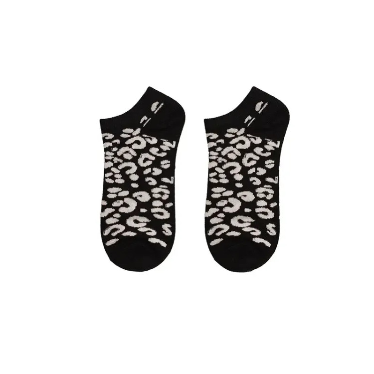جوراب زنانه مچی طرح پلنگی پشمی آنغوره فری سایز