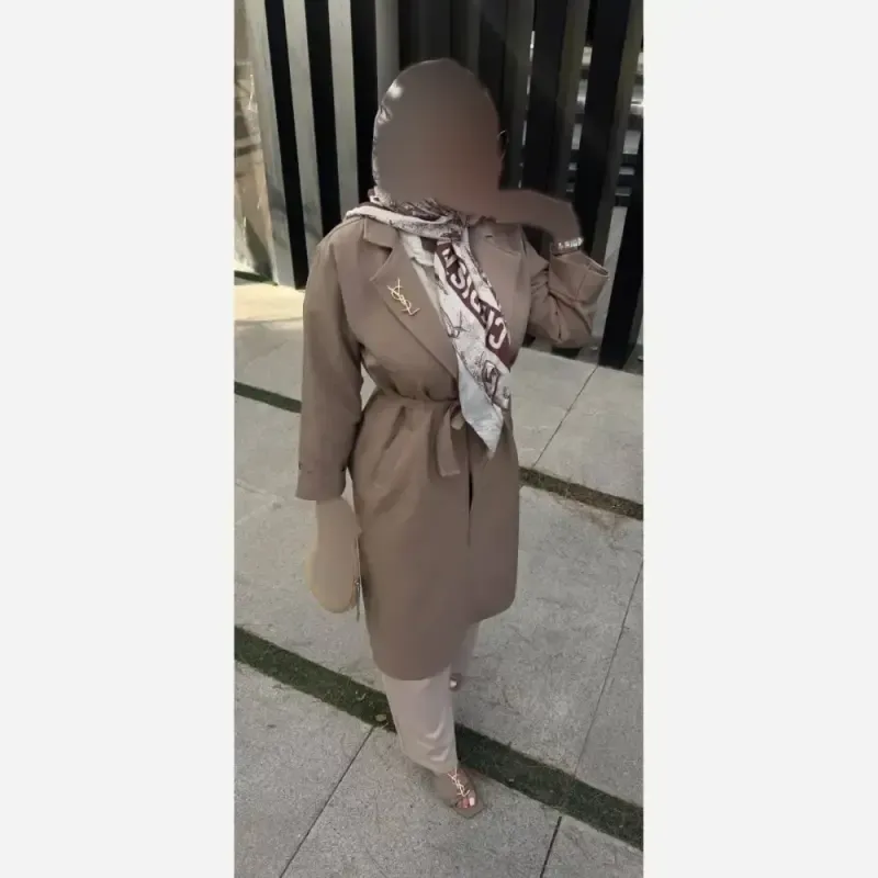 مانتو بلند جلو باز مدل پرستو پارچه بزیاق درجه یک کمربنددار فری سایز
