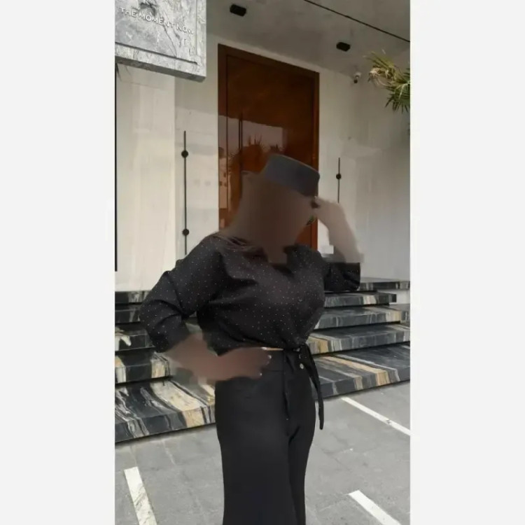 شومیز جلو گره ای زنانه جنس صوفیا نگینی فری سایز رنگبندی متنوع