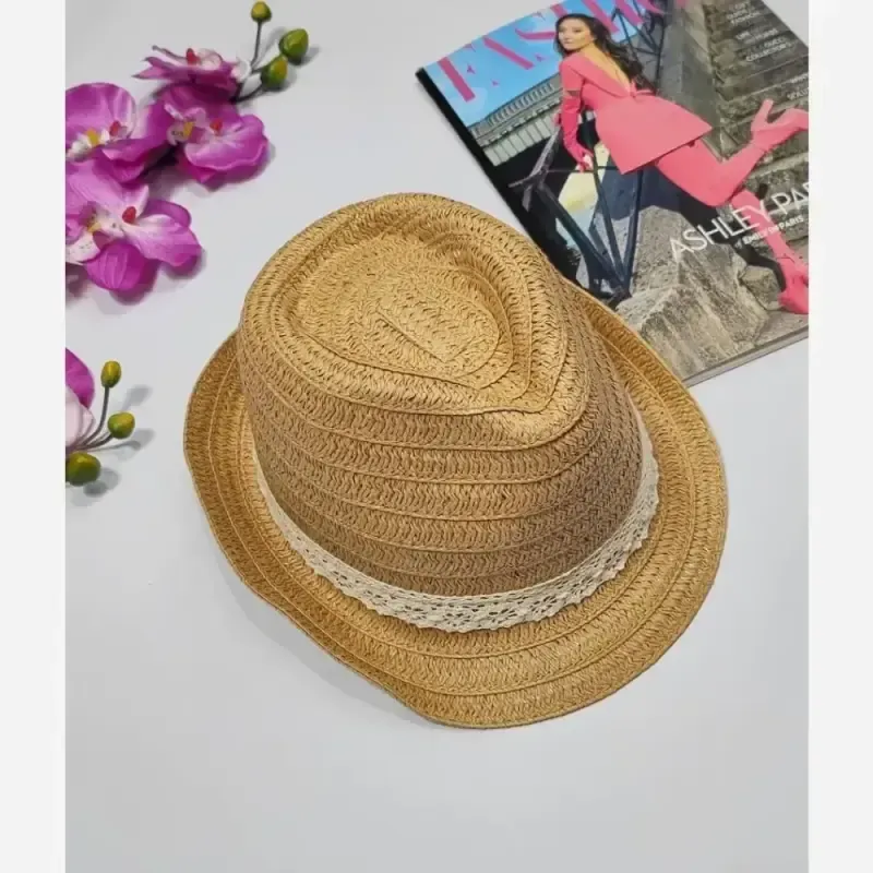 کلاه حصیری وارداتی فریسایز لبه 4 سانت