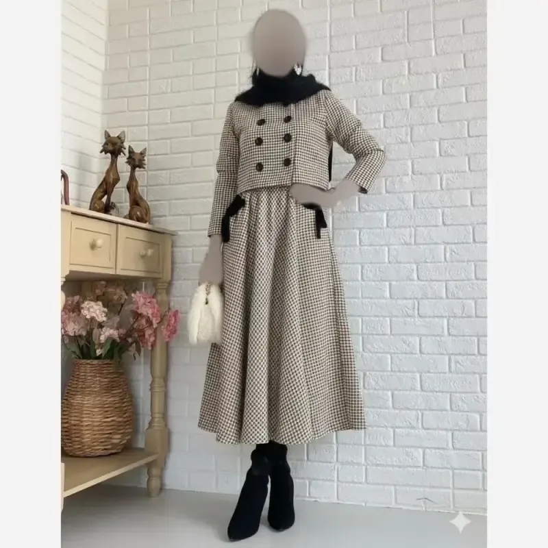 کت دامن پیچازی ضخیم زنانه سایز بزرگ و معمولی رنگ کرم و مشکی