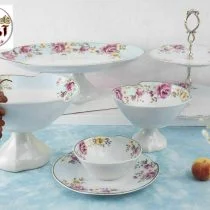 سرویس پذیرایی کاملیا