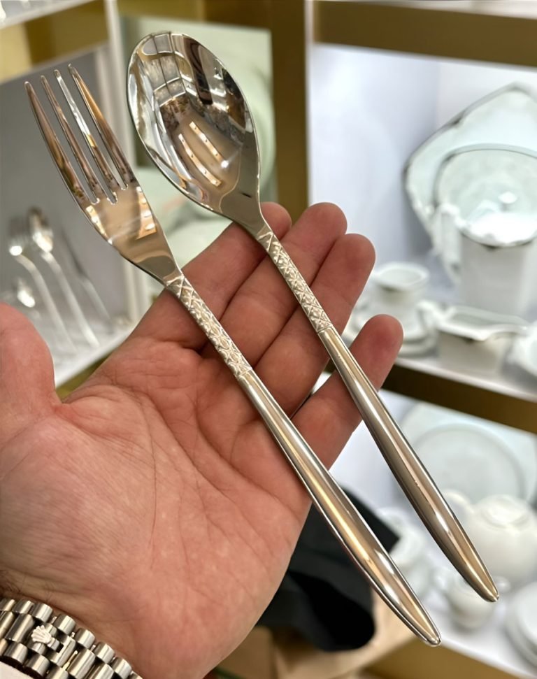 قاشق و چنگال سوزنی براق