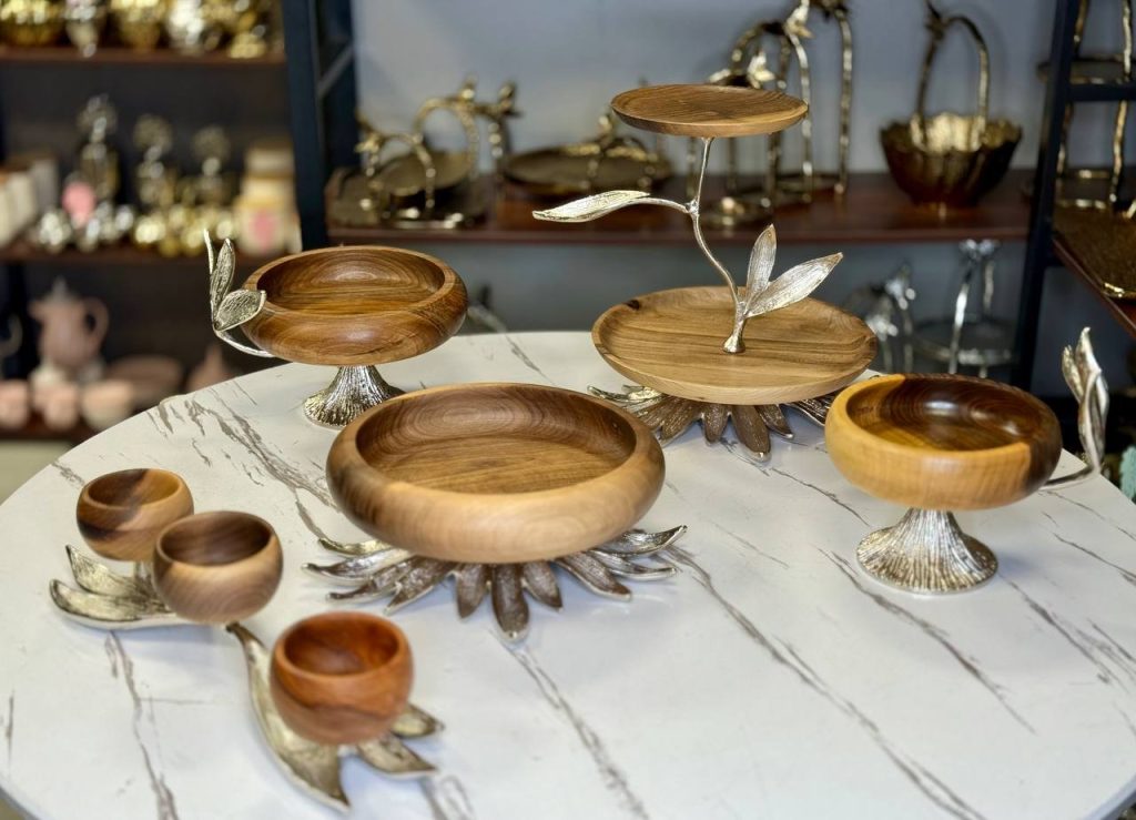 سرویس ۵ تکه گلبرگ چوب گردو